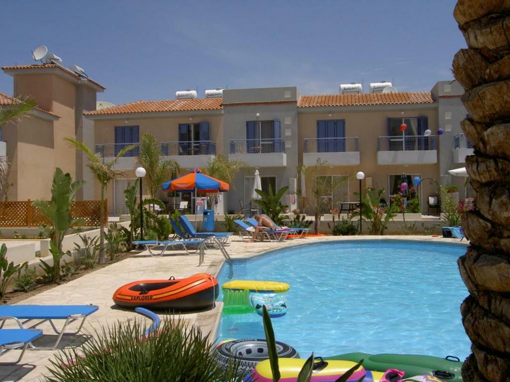 Helios Cottages Πάφος Εξωτερικό φωτογραφία
